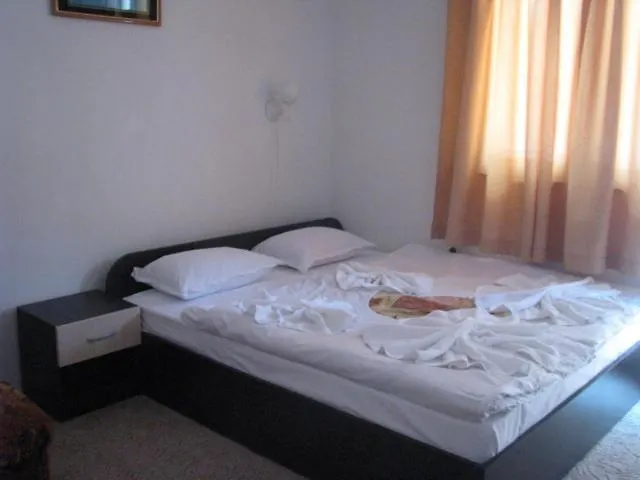 Vladimirov Πριμόρσκο